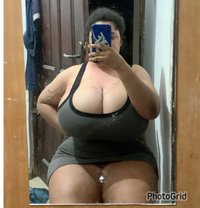 Bustyy - escort in Lagos, Nigeria