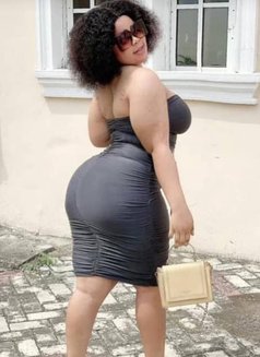 Bustyy - escort in Lagos, Nigeria Photo 5 of 6