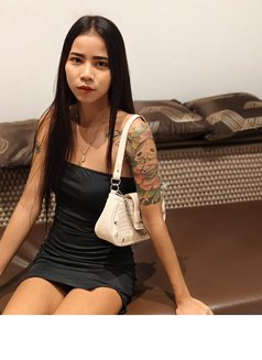Buttercpl - escort in Bangkok Photo 2 of 5