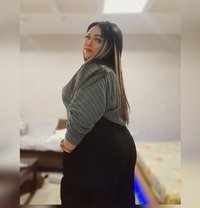 Butterfly 🦋 🦋 - escort in Al Juffair