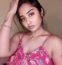 83758,32543 independence girl Kajal - puta in New Delhi