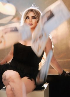 Bya3et lhlib - Transsexual escort in Beirut Photo 25 of 30