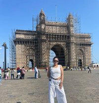 Byutti, the Anal Queen - dominatrix in Mumbai