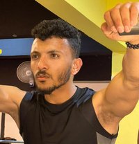 C/bebo - Acompañantes masculino in Cairo