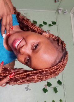 C W - escort in Nairobi Photo 10 of 12