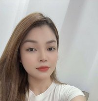 Cà Rốt - escort in Hanoi