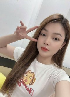 Cà Rốt - puta in Hanoi Photo 3 of 4