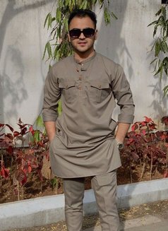 Ca Toper 01 - masseur in Muscat Photo 1 of 4