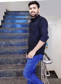 Ca Toper - Acompañantes masculino in Pune Photo 1 of 3