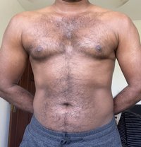 CA Topper for Women Only - Acompañantes masculino in Colombo