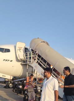 Ca Topper - Acompañantes masculino in Mumbai Photo 2 of 2