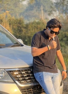 Ca Topper - Male escort in Ahmedabad Photo 1 of 2