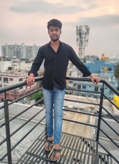 Ca Topper - Male escort in Bangalore Photo 1 of 2