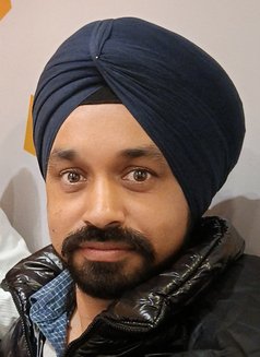 Ca Topper - Acompañantes masculino in Chandigarh Photo 1 of 1