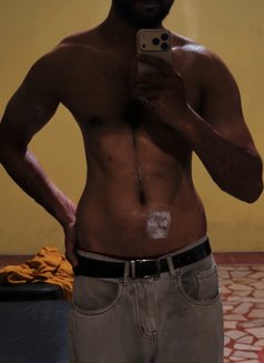 Ca Topper - Acompañantes masculino in Gurgaon Photo 1 of 1