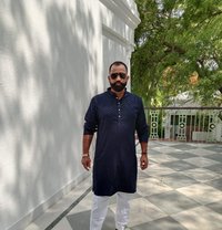 Ca Topper - Intérprete masculino de adultos in Udaipur