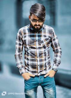 Ca Topper Original - Acompañantes masculino in Indore Photo 2 of 6