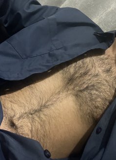 Ca Topper - Acompañantes masculino in Islamabad Photo 1 of 3