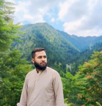 Ca Topper - Male escort in Lahore