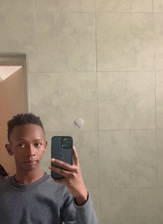 Cacx - Acompañantes masculino in Nairobi Photo 6 of 7