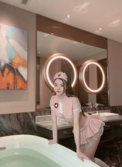 Caily available 24/24h Sukhumvit area - puta in Bangkok Photo 7 of 10