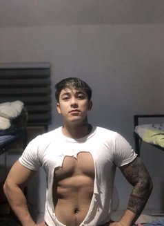 Cain - Acompañantes masculino in Manila Photo 1 of 12