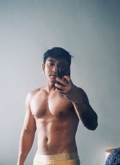 Cain - Acompañantes masculino in Manila Photo 4 of 12