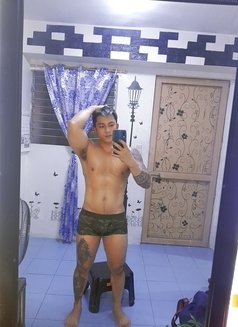 Cain - Acompañantes masculino in Manila Photo 8 of 10