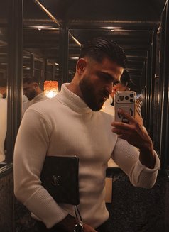 Caio - Acompañantes masculino in Dubai Photo 4 of 5