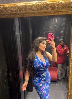 Cairo - escort in Cairo Photo 4 of 5