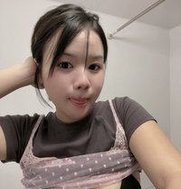 Cake New Girl - escort in Okinawa Island