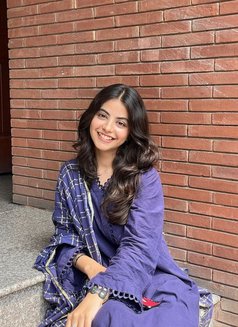 Calangute Call Girls in Goa 9253/466/129 - escort in Candolim, Goa Photo 6 of 30