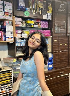 Calangute Call Girls in Goa 9253/466/129 - escort in Candolim, Goa Photo 9 of 30