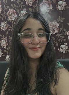 Calangute Call Girls in Goa 9253/466/129 - escort in Candolim, Goa Photo 10 of 30