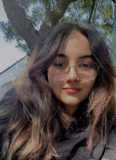 Calangute Call Girls in Goa 9253/466/129 - escort in Candolim, Goa Photo 13 of 30