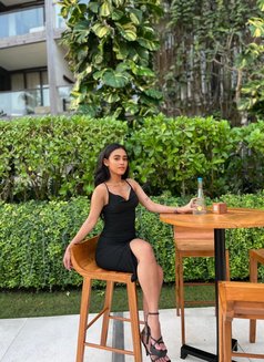 Callysta - escort in Bali Photo 2 of 5