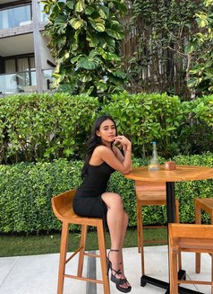 Callysta - escort in Bali Photo 3 of 5