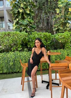 Callysta - escort in Bali Photo 4 of 5