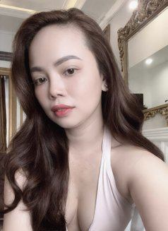 Calista - escort in Mumbai Photo 1 of 3