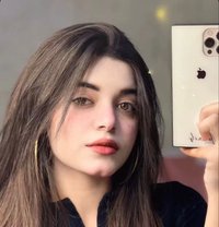 Call 91154 & 87989 Priya Arora - Acompañantes masculino in Chandigarh