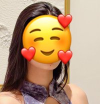 Call Anisha Indian Dubai Girls - escort in Ajmān Photo 1 of 5
