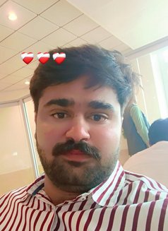 Call Boy 2050 - Male escort in Dubai Photo 1 of 4