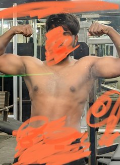 Call boy Rohit for females and Couples - Male escort in Hyderabad Photo 3 of 6