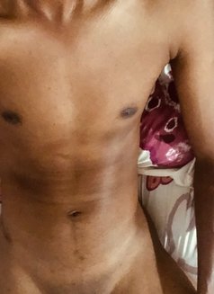 Call Boy For Foreign&VIP Ladies - Acompañantes masculino in Colombo Photo 5 of 5