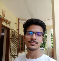 Call Boy for Unsatisfied Ladies - Male escort in Mumbai