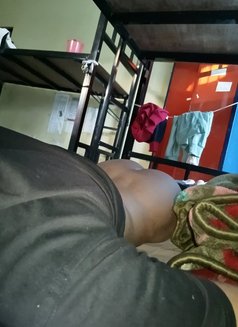 Call Boy Irfan - Male escort in Kolkata Photo 8 of 9