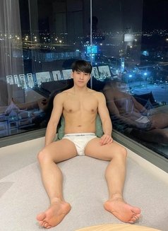 TryNiceboy - Male escort in Dubai Photo 3 of 4