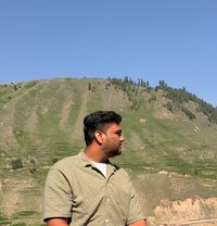 Call Boy - Male adult performer in Karāchi