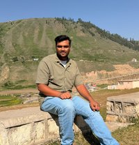 Call Boy - Male adult performer in Karāchi