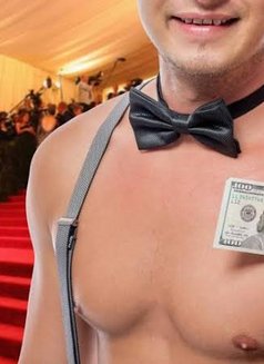 Call Boy Riyadh - Male escort in Riyadh Photo 4 of 4